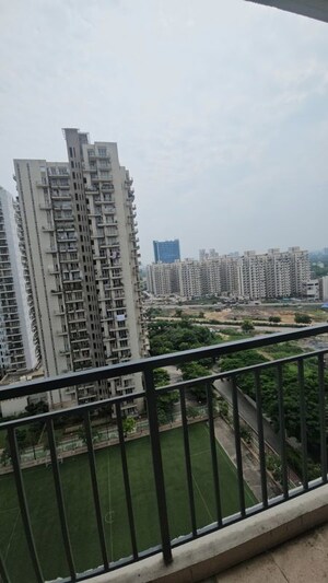 2 BHK Apartment For Sale in Conscient Habitat 102, Sector 102