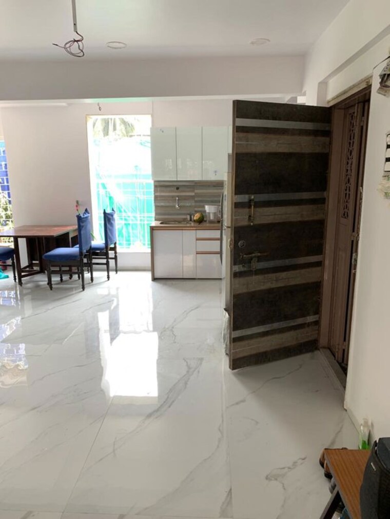 Room, kemps corner 1 Bedroom 650 Sq.Ft. Apartment In Kemps Corner Mumbai 10680833