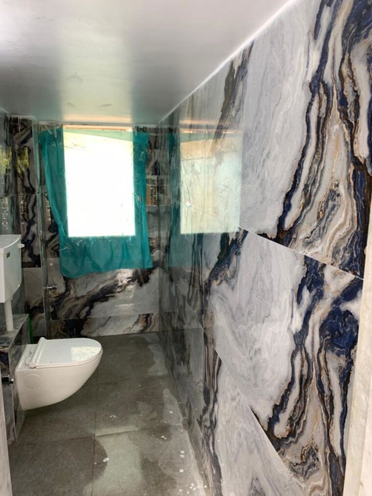 Bathroom, kemps corner 1 Bedroom 650 Sq.Ft. Apartment In Kemps Corner Mumbai 10680833