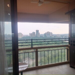 Bedroom in 3 BHK Apartment at Oberoi Sky Gardens, Andheri West – for Rent