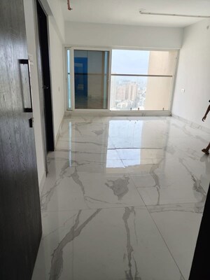 Room in 3 BHK Apartment at Andheri West – for Rent