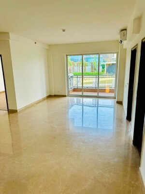 Room in 3 BHK Apartment at Sector 106 – for Rent