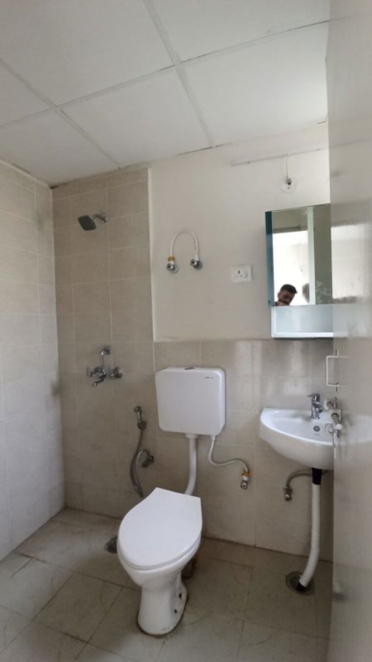 Bathroom, conscient-habitat-102 2 Bedroom 705 Sq.Ft. Apartment In Sector 102 Gurgaon 10692949