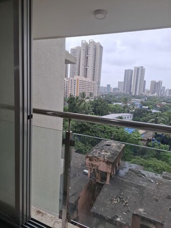 2 BHK +  720 Sq.Ft. Apartment in Silver Serene Goregaon