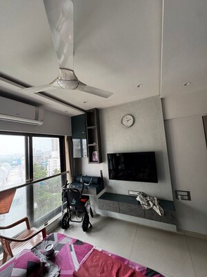 Gym in 3 BHK Apartment at Jyoti Sukriti, Goregaon East – for Rent