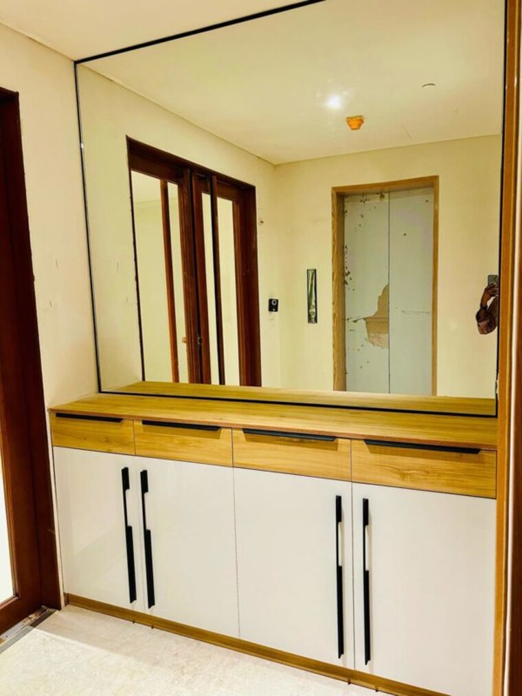Room, embassy-lake-terrace 3 Bedroom 3913 Sq.Ft. Apartment In Hebbal Bangalore 10692992