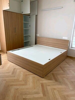 Room in 3 BHK Builder Floor at Jayanagar – for Rent