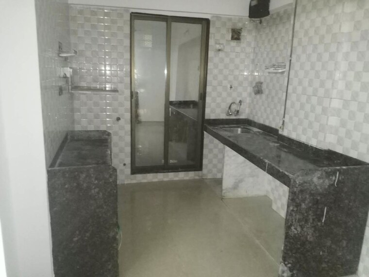 Kitchen, green-square 2 Bedroom 750 Sq.Ft. Apartment In Kasarvadavali Thane 10693052