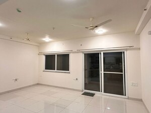 Room in 2 BHK Apartment at Purva Silversands, Mundhwa – for Rent