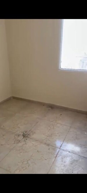 Room in 2.5 BHK Apartment at MRG The Balcony, Sector 93 – for Sale