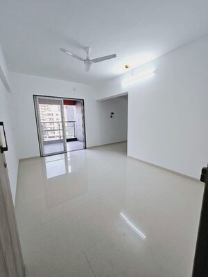 Room in 3 BHK Apartment at Venkatesh Graffiti, Keshav Nagar – for Rent