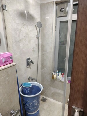 Bathroom in 3 BHK Apartment at Mumbai Central Suburbs – for Rent