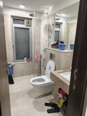 Bathroom in 3 BHK Apartment at Mumbai Central Suburbs – for Rent