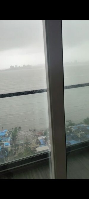 3 BHK Apartment For Rent in Vraj Tiara, Worli