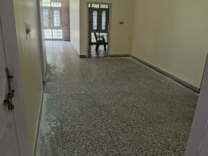 Room in 3 BHK Villa at R Square Gomti Nagar, Gomti Nagar – for Rent