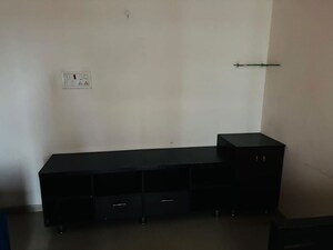 Furnished Amenities in 2 BHK Apartment at Anandtara Sayajiraje Avenue, Mundhwa – for Rent