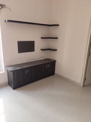 Furnished Amenities in 1 BHK Apartment at Murali Residency, Panathur – for Rent