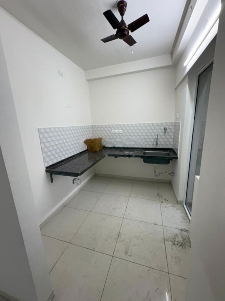 Bathroom, godrej-green-vistas 2 Bedroom 975 Sq.Ft. Apartment In Mahalunge Pune 10693107