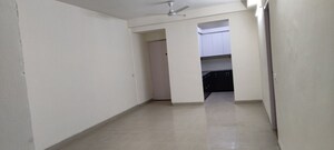 Room in 3 BHK Apartment at Jaypee Greens Kosmos, Sector 134 – for Rent