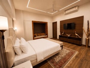Bedroom in 3.5 BHK Independent House at Vasant Vihar – for Rent