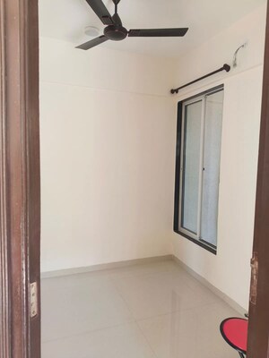 Room in 2 BHK Apartment at JVM Tiara, Thane West – for Rent