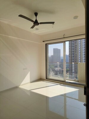 Room in 2 BHK Apartment at JVM Tiara, Thane West – for Rent