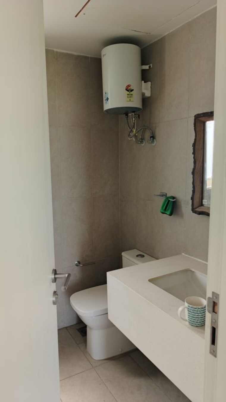 Bathroom, ireo-the-corridors 3 Bedroom 1727 Sq.Ft. Apartment In Sector 67a Gurgaon 10693145