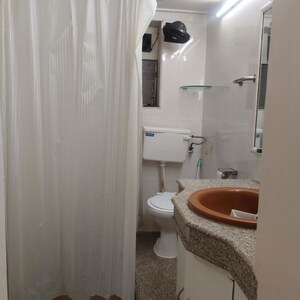 Bathroom in 3 BHK Apartment at Mumbai Central Suburbs – for Rent