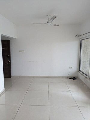 Room in 2 BHK Apartment at Avon Vista, Balewadi – for Sale