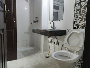 Bathroom in 3 BHK Apartment at Paramount Floraville, Sector 137 – for Sale