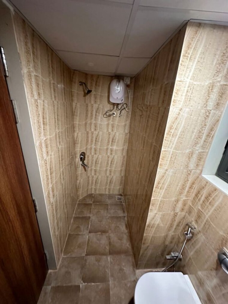 Bathroom, lodha-crown-quality-homes 3 Bedroom 700 Sq.Ft. Apartment In Majiwada Thane 10693188