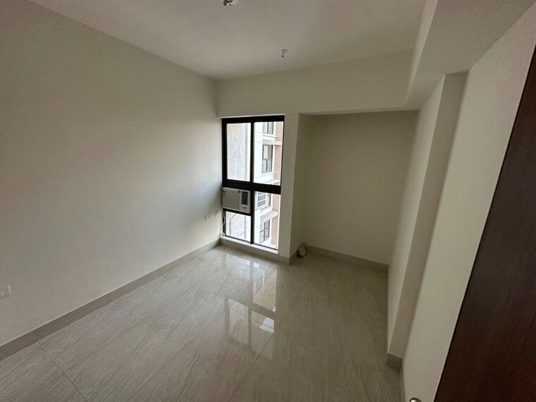 Room, lodha-crown-quality-homes 3 Bedroom 700 Sq.Ft. Apartment In Majiwada Thane 10693188