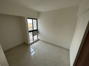 Room in 3 BHK Apartment at Lodha Crown Quality Homes, Majiwada – for Rent