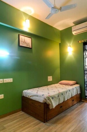 Bedroom in 3 BHK Apartment at Bandra West – for Rent