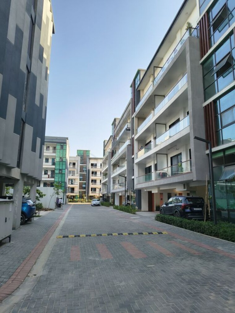 Exterior View, signature-global-city-63a 3 Bedroom 1305 Sq.Ft. Builder Floor In Sector 63a Gurgaon 10693174