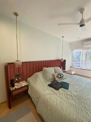 Bedroom in 3 BHK Apartment at Bandra West – for Rent