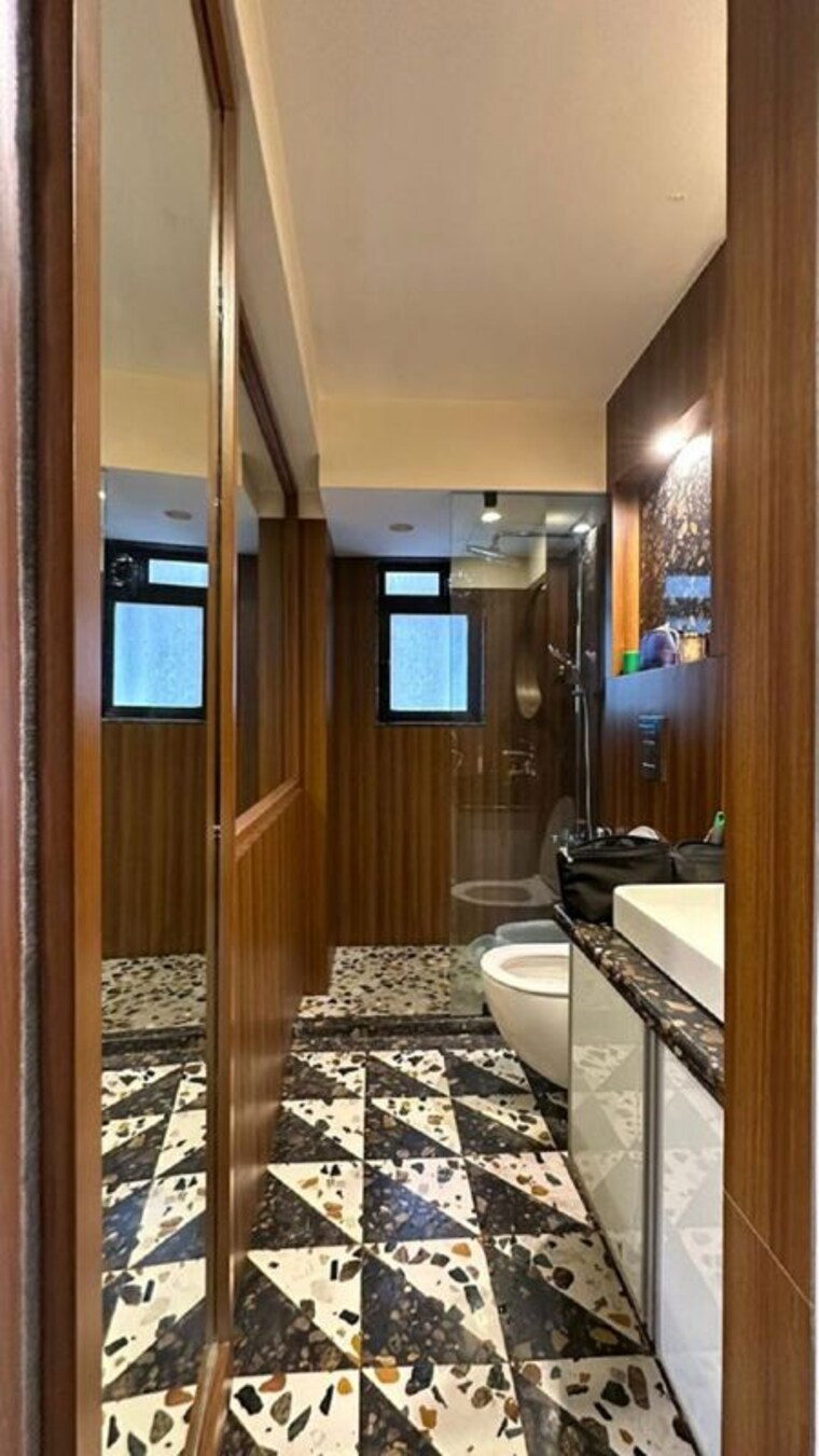 Attached Bathroom, bandra west 3 Bedroom 1100 Sq.Ft. Apartment In Bandra West Mumbai 10693206