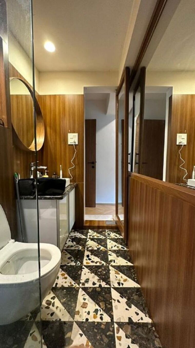 Attached Bathroom, bandra west 3 Bedroom 1100 Sq.Ft. Apartment In Bandra West Mumbai 10693206