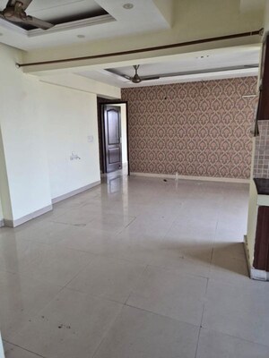 Room in 1 BHK Apartment at Aditya Celebrity Homes, Sector 76 – for Rent