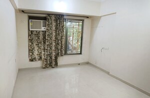 Room in  Pg at Kabra Udayraj, Goregaon West – for Rent