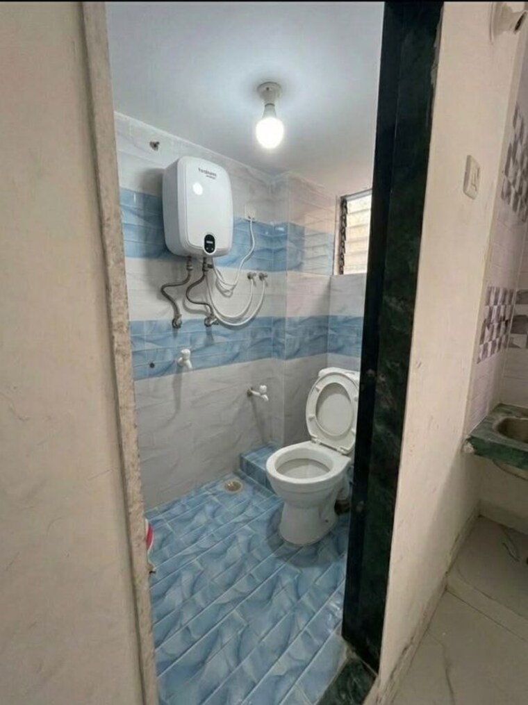 Bathroom, bombay-annexe 1 Bedroom 590 Sq.Ft. Apartment In Vashi Sector 9 Navi Mumbai 10693226
