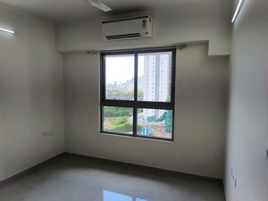 Room in 1 BHK Apartment at Piramal Vaikunth, Balkum Pada – for Rent