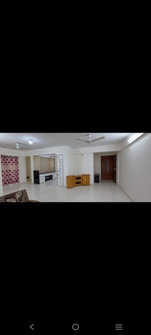 3 BHK Apartment For Rent in Pacifica Reflections, Near Nirma University On Sg Highway