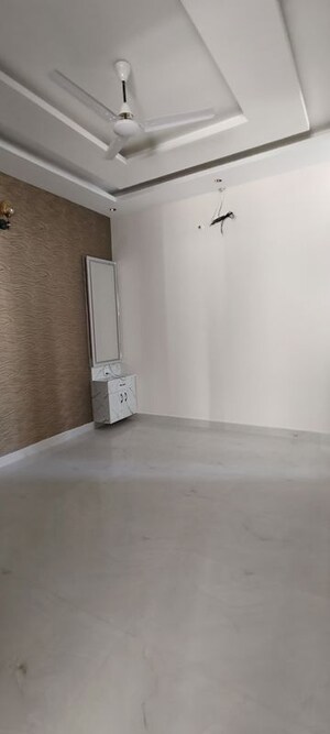 Room in 4 BHK Villa at Sahastradhara – for Sale