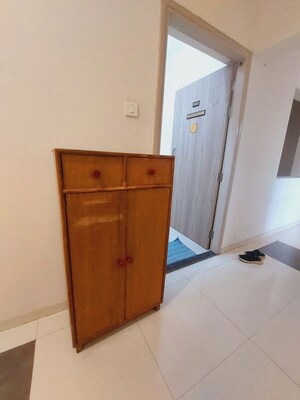 Room in 1 BHK Apartment at Nyati Elysia, Kharadi – for Rent
