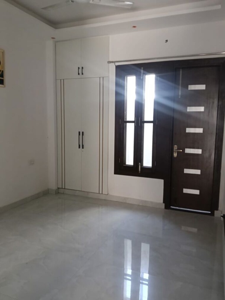 Room, sahastradhara 3 Bedroom 93 Sq.Yd. Villa In Sahastradhara Dehradun 10693272