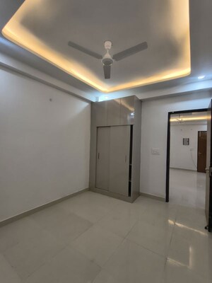 Room in 4 BHK Builder Floor at Galaxy Apartments Sector 49, Sector 49 – for Sale
