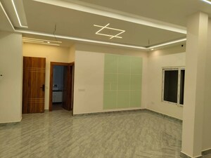 Room in 3 BHK Builder Floor at Canal Road – for Sale