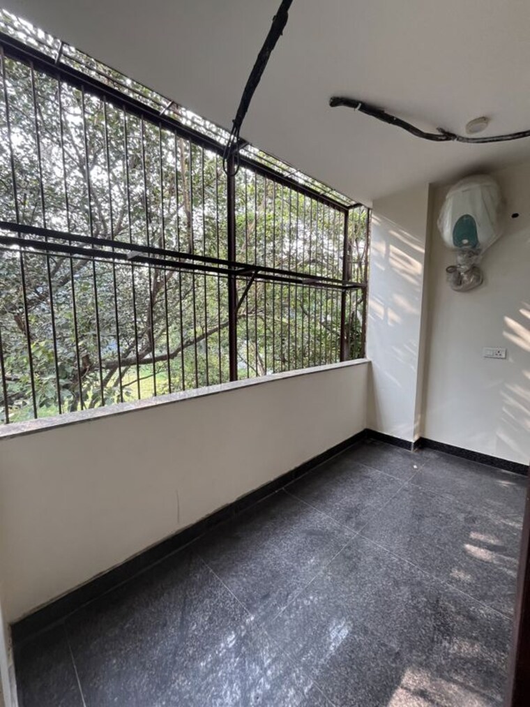 undefined, shivalik colony 3 Bedroom 1800 Sq.Ft. Builder Floor In Shivalik Colony Delhi 10693279