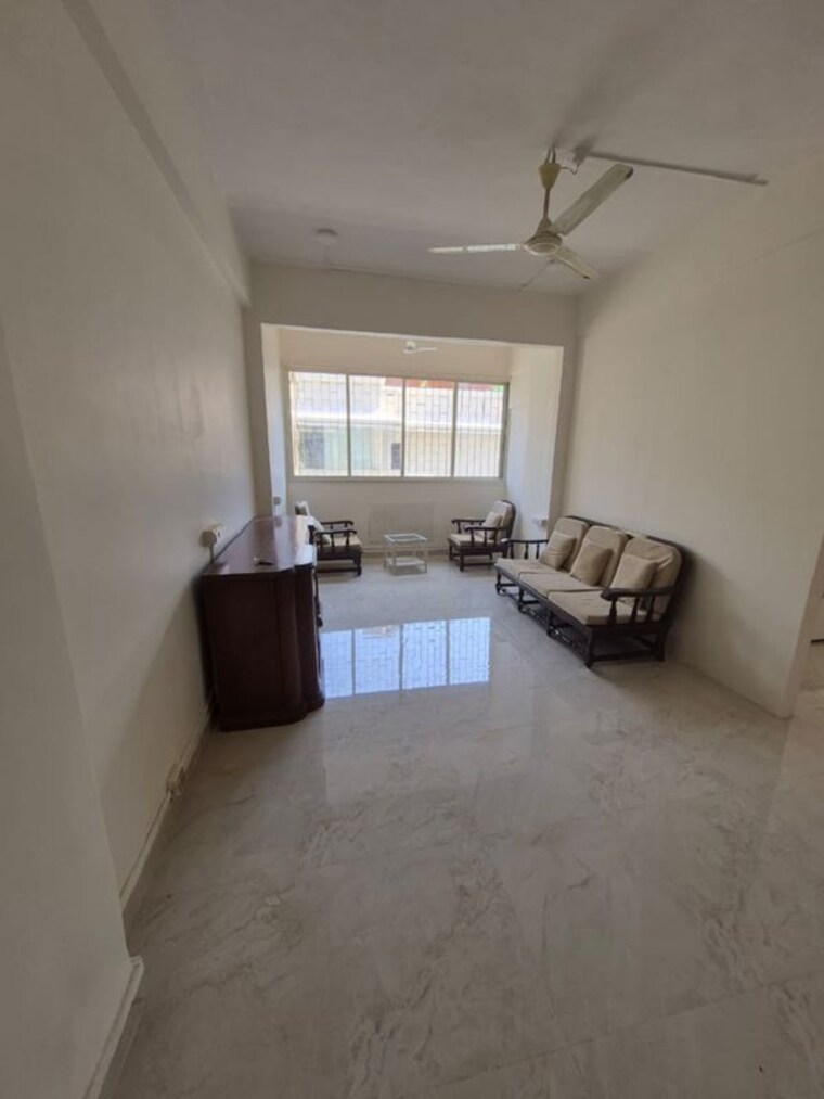 Living Room, bandra west 1 Bedroom 500 Sq.Ft. Apartment In Bandra West Mumbai 10693274